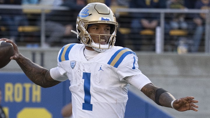 November 25, 2022; Berkeley, California, USA; UCLA Bruins quarterback Dorian Thompson-Robinson (1) passes the football against the California Golden Bears during the third quarter at California Memorial Stadium. Mandatory Credit: Kyle Terada-Imagn Images November 25, 2022; Berkeley, California, USA; UCLA Bruins quarterback Dorian Thompson-Robinson (1) passes the football against the California Golden Bears during the third quarter at California Memorial Stadium. Mandatory Credit: Kyle Terada-Imagn Images