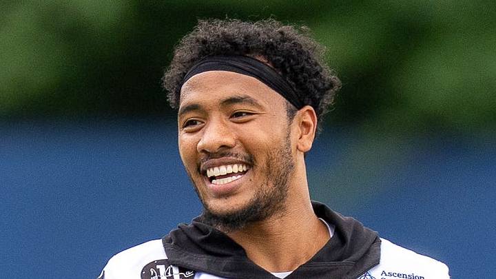 Indianapolis Colts safety Cam Bynum smiles through warmups 