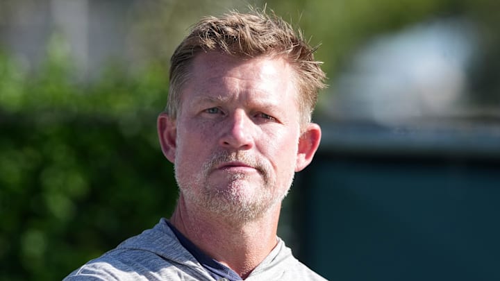 Jul 23, 2025; Los Angeles, CA, USA; Los Angeles Rams general manager Les Snead watches during training camp at Loyola Marymount University. Mandatory Credit: Kirby Lee-Imagn Images Jul 23, 2025; Los Angeles, CA, USA; Los Angeles Rams general manager Les Snead watches during training camp at Loyola Marymount University. Mandatory Credit: Kirby Lee-Imagn Images