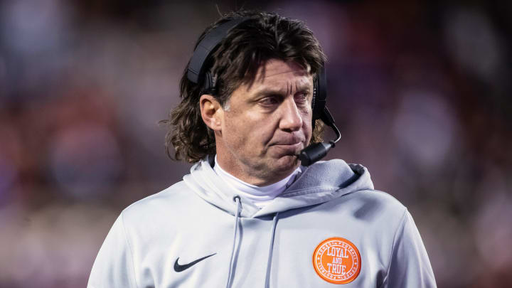 Oklahoma State football coach Mike Gundy added more context to his remarks about DUI and Ollie Gordon at Big 12 Media Days. Oklahoma State football coach Mike Gundy added more context to his remarks about DUI and Ollie Gordon at Big 12 Media Days.