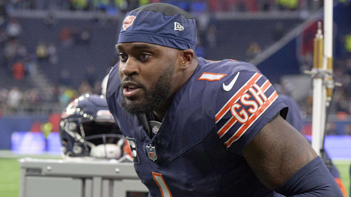 Oct 13, 2024; London, United Kingdom; Chicago Bears cornerback Jaylon Johnson (1) after an NFL International Series game at Tottenham Hotspur Stadium. Oct 13, 2024; London, United Kingdom; Chicago Bears cornerback Jaylon Johnson (1) after an NFL International Series game at Tottenham Hotspur Stadium.