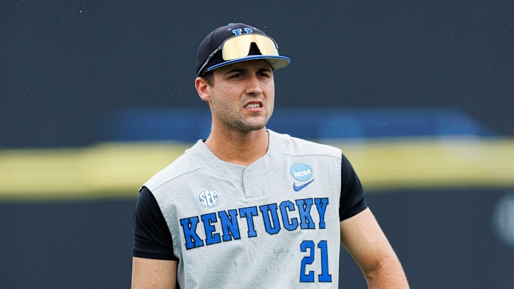 Jun 1, 2024; Lexington, KY, USA; Kentucky Wildcats outfielder Ryan Waldschmidt (21) stands on the field during the first inning against the Illinois Fighting Illini at Kentucky Proud Park. Mandatory Credit: Jordan Prather-Imagn Images Jun 1, 2024; Lexington, KY, USA; Kentucky Wildcats outfielder Ryan Waldschmidt (21) stands on the field during the first inning against the Illinois Fighting Illini at Kentucky Proud Park. Mandatory Credit: Jordan Prather-Imagn Images