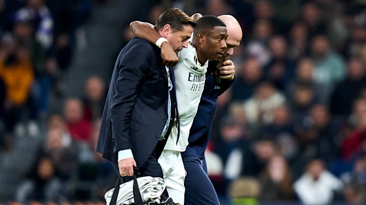 David Alaba debió abandonar el juego del Real Madrid vs. Villarreal, y salió del campo casi sin poder pisar con la pierna izquierda
