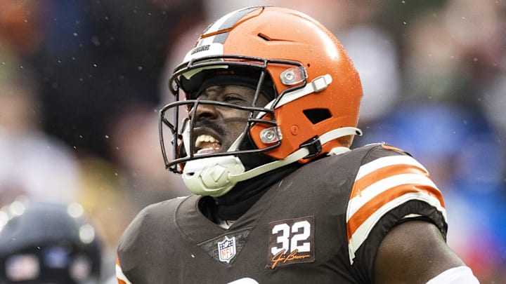Dec 17, 2023; Cleveland, Ohio, USA; Cleveland Browns linebacker Jeremiah Owusu-Koramoah (6) celebrates during the first quarter against the Chicago Bears at Cleveland Browns Stadium. Mandatory Credit: Scott Galvin-Imagn Images