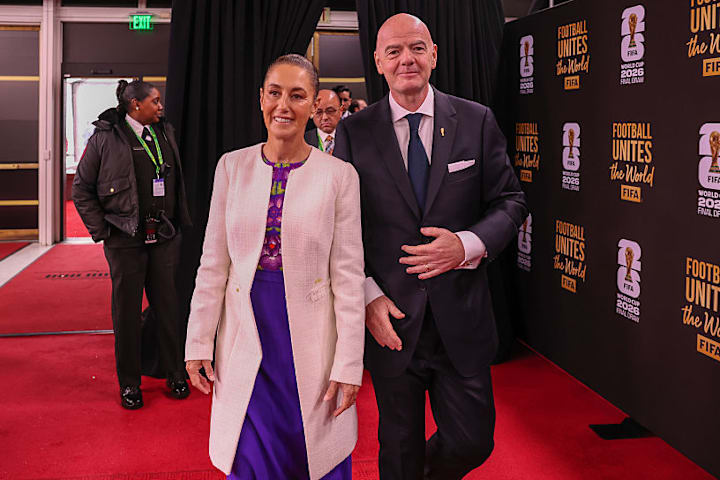 Claudia Sheinbaum และ Gianni Infantino