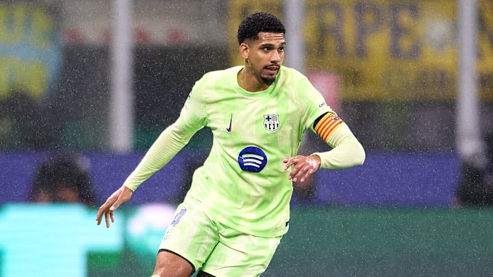 Ronald Araujo has come under fire