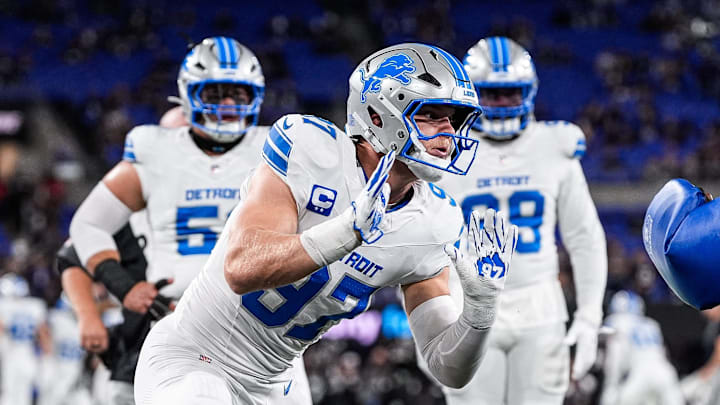 Detroit Lions defensive end Aidan Hutchinson (97) warms up ahead of game against Baltimore Ravens Detroit Lions defensive end Aidan Hutchinson (97) warms up ahead of game against Baltimore Ravens