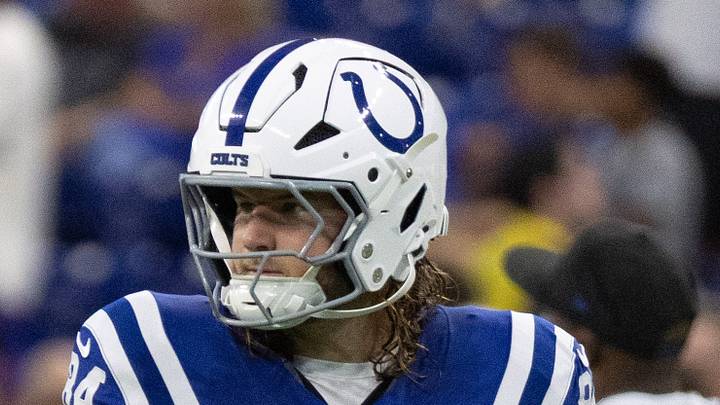 Indianapolis Colts tight end Tyler Warren (84) looks on 