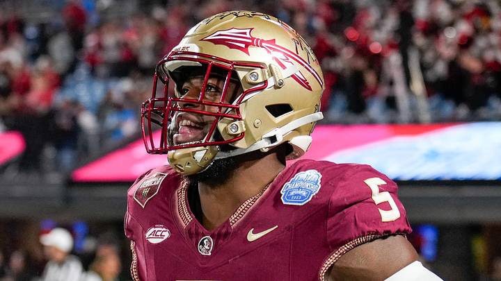 Dec 2, 2023; Charlotte, NC, USA; Florida State Seminoles defensive lineman Jared Verse (5) during warm ups against the Louisville Cardinals at Bank of America Stadium. Mandatory Credit: Jim Dedmon-Imagn Images