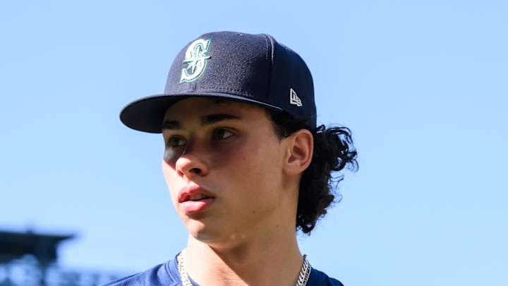 Seattle Mariners first-round draft pick Johnny Farmelo during batting practice prior to the game against the Minnesota Twins at T-Mobile Park on July 19, 2023. Seattle Mariners first-round draft pick Johnny Farmelo during batting practice prior to the game against the Minnesota Twins at T-Mobile Park on July 19, 2023.