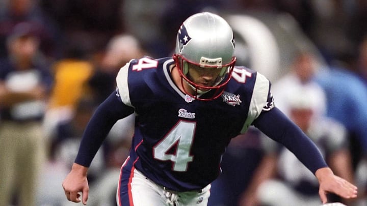 Feb 3, 2002; New Orleans, LA, USA; New England Patriots kicker Adam Vinatieri (4) kicks during Super Bowl XXXVI against the St. Louis Rams at the Louisiana Superdome. The Patriots defeated the Rams 20-17. FILE PHOTO; Mandatory Credit: Imagn Images