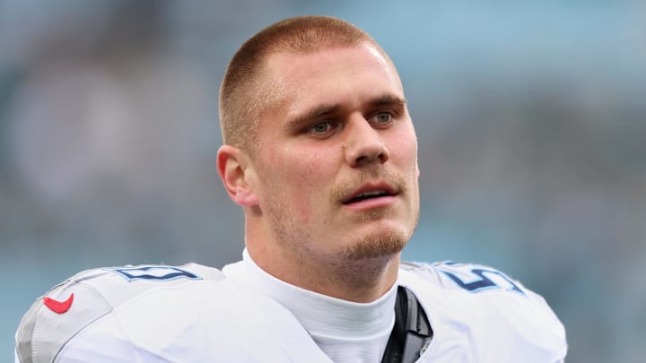 Tennessee Titans linebacker Cody Barton 
