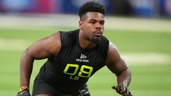 Feb 27, 2025; Indianapolis, IN, USA; Iowa linebacker Jay Higgins (LB08) participates in drills during the 2025 NFL Combine at Lucas Oil Stadium. Mandatory Credit: Kirby Lee-Imagn Images