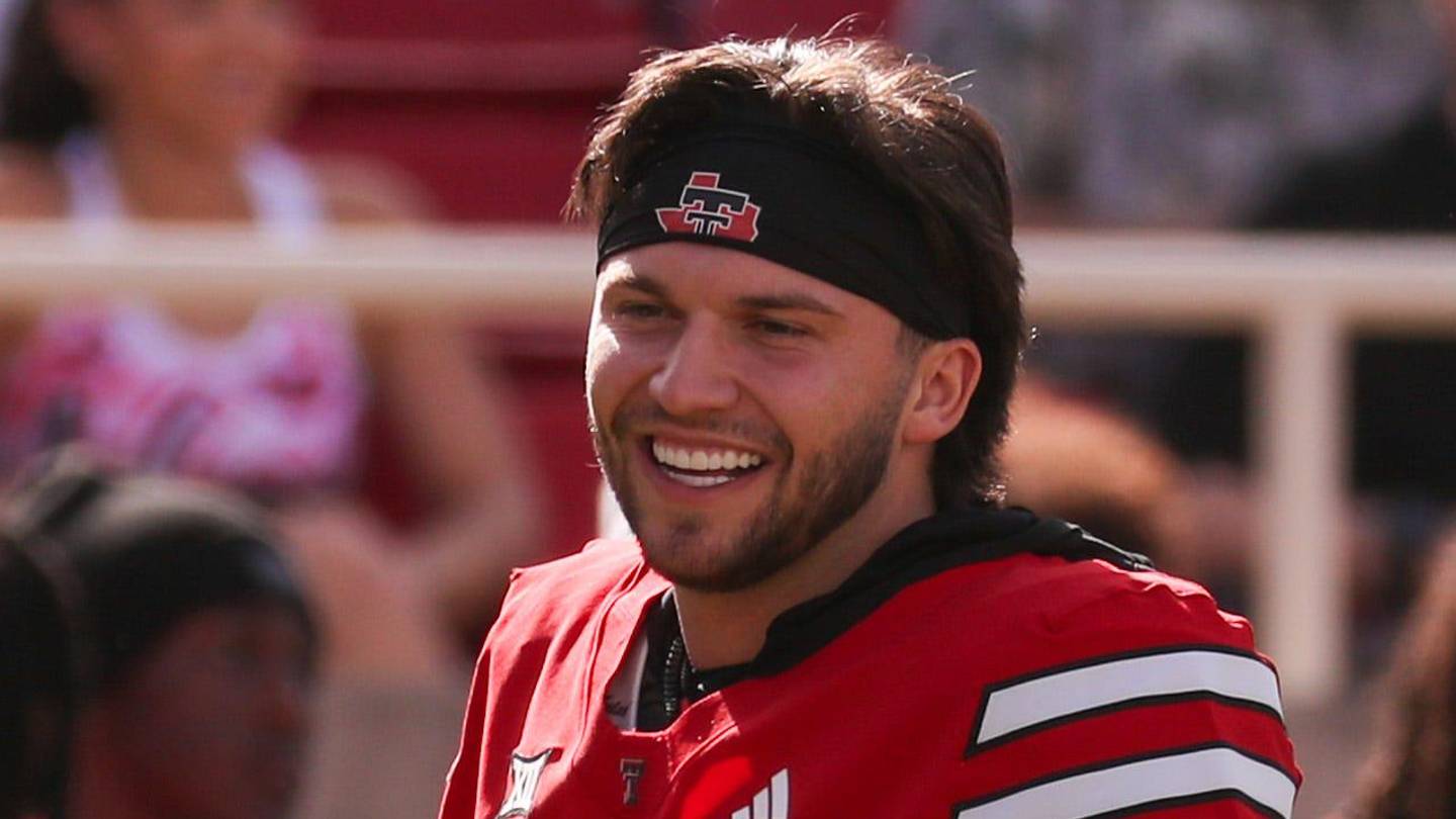 Two College Football Powerhouses Refuse to Play Te