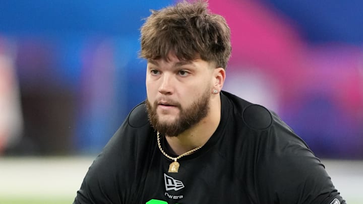 Mar 1, 2026; Indianapolis, IN, USA; Oregon offensive lineman Alex Harkey (OL27) during the NFL Scouting Combine at Lucas Oil Stadium. Mandatory Credit: Kirby Lee-Imagn Images