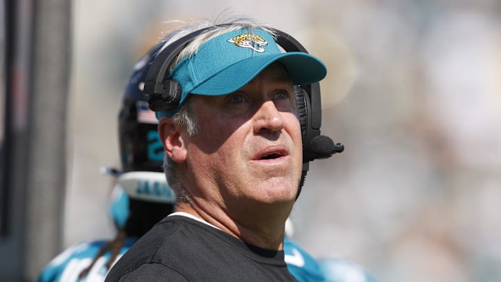 Oct 27, 2024; Jacksonville, Florida, USA; Jacksonville Jaguars head coach Doug Pederson watches a replay against the Green Bay Packers during the first quarter at EverBank Stadium. Mandatory Credit: Morgan Tencza-Imagn Images Oct 27, 2024; Jacksonville, Florida, USA; Jacksonville Jaguars head coach Doug Pederson watches a replay against the Green Bay Packers during the first quarter at EverBank Stadium. Mandatory Credit: Morgan Tencza-Imagn Images