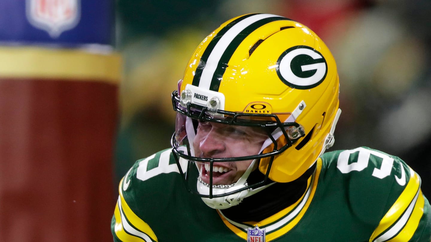 Snaps, Studs and Duds From Packers’ Victory Over Bears