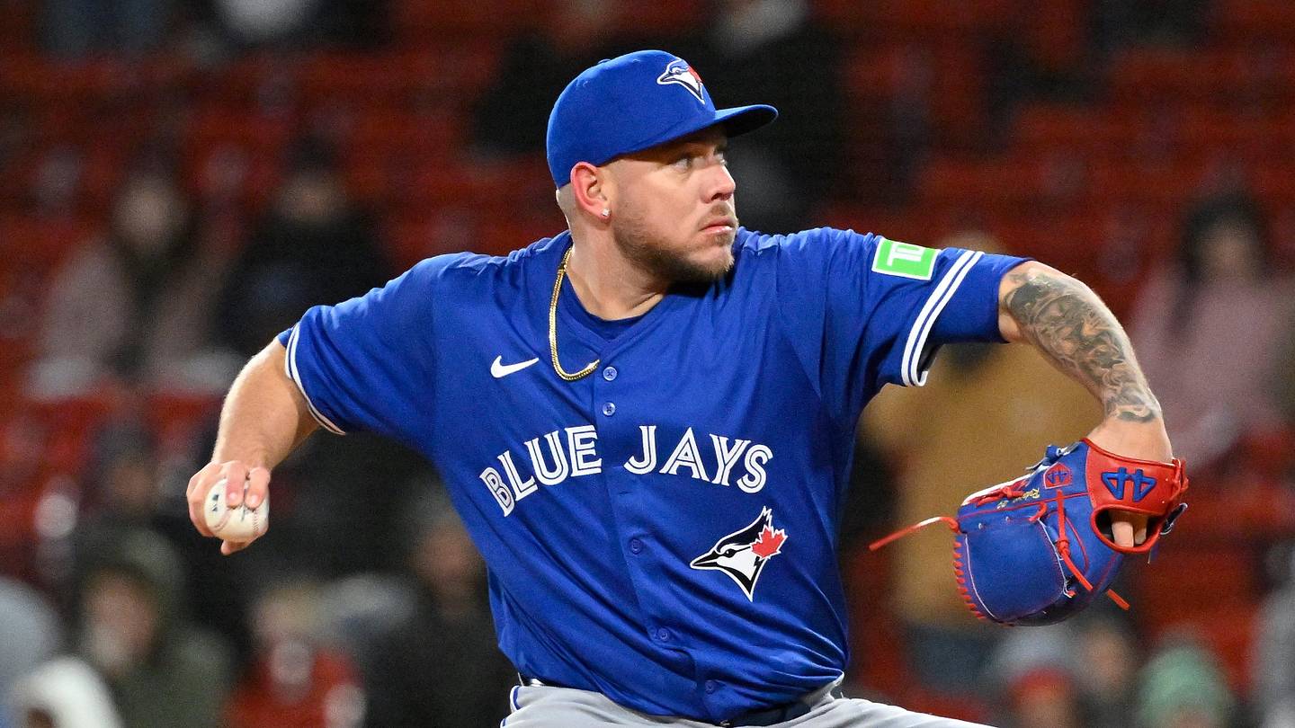Reds just got second chance at Blue Jays pitcher who got away