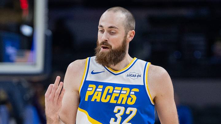 Nov 29, 2025; Indianapolis, Indiana, USA; Indiana Pacers center Jay Huff (32) reacts after making a basket against the Chicago Bulls during the first half at Gainbridge Fieldhouse. Mandatory Credit: Trevor Ruszkowski-Imagn Images