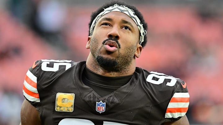 Cleveland Browns defensive end Myles Garrett Cleveland Browns defensive end Myles Garrett