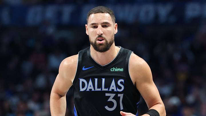 Nov 16, 2025; Dallas, Texas, USA;  Dallas Mavericks guard Klay Thompson (31) reacts against the Portland Trail Blazers during the second quarter at American Airlines Center. Mandatory Credit: Kevin Jairaj-Imagn Images