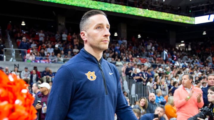 Auburn Tigers head coach Steven Pearl is looking to snap the program's two-game losing streak to Florida.
