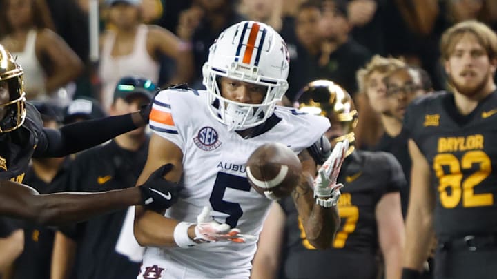 Auburn Tigers wide receiver Horatio Fields is third on the team in receptions, receiving yards and receiving touchdowns. Auburn Tigers wide receiver Horatio Fields is third on the team in receptions, receiving yards and receiving touchdowns.