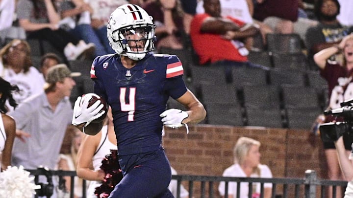 Arizona Wildcats wide receiver Tetairoa McMillan (4)