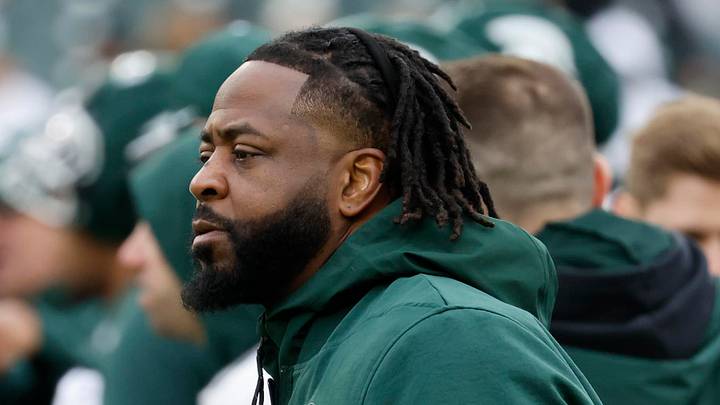 April 18, 2026; East Lansing, Mich.; Michigan State Spartans cornerbacks coach Hank Poteat observes drills during MSU's "Spring Showcase" at Spartan Stadium. April 18, 2026; East Lansing, Mich.; Michigan State Spartans cornerbacks coach Hank Poteat observes drills during MSU's "Spring Showcase" at Spartan Stadium.