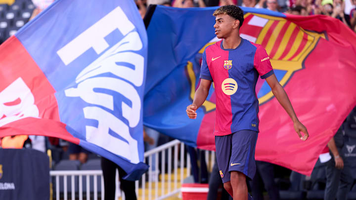 FC Barcelona v AS Monaco - Trofeu Joan Gamper
