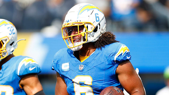 Los Angeles Chargers linebacker Eric Kendricks
