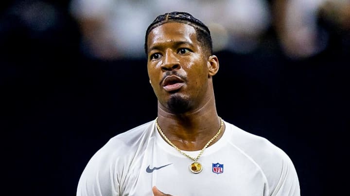 Nov 17, 2024; New Orleans, Louisiana, USA; Cleveland Browns quarterback Jameis Winston (5) during warmups before the game against the New Orleans Saints at Caesars Superdome. Mandatory Credit: Stephen Lew-Imagn Images Nov 17, 2024; New Orleans, Louisiana, USA; Cleveland Browns quarterback Jameis Winston (5) during warmups before the game against the New Orleans Saints at Caesars Superdome. Mandatory Credit: Stephen Lew-Imagn Images