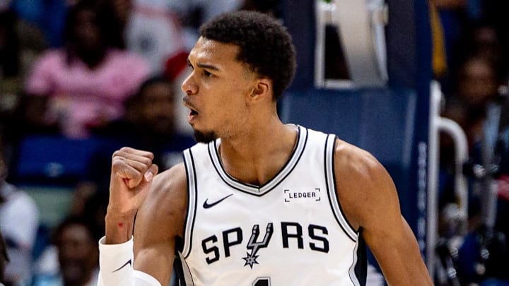 Oct 24, 2025; New Orleans, Louisiana, USA; San Antonio Spurs forward/center Victor Wembanyama (1) reacts to a play against the New Orleans Pelicans during the second half at Smoothie King Center. Mandatory Credit: Stephen Lew-Imagn Images Oct 24, 2025; New Orleans, Louisiana, USA; San Antonio Spurs forward/center Victor Wembanyama (1) reacts to a play against the New Orleans Pelicans during the second half at Smoothie King Center. Mandatory Credit: Stephen Lew-Imagn Images