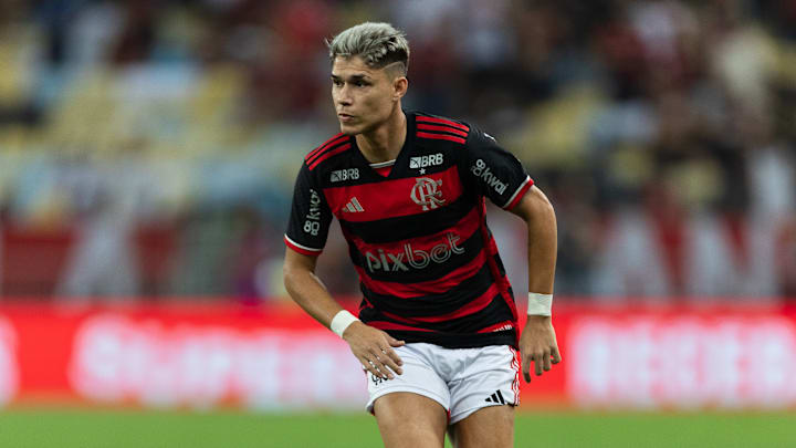 Luiz Araújo deve desfalcar o Flamengo contra o Cuiabá