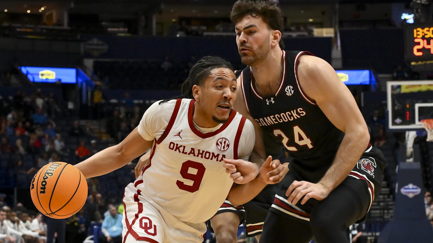 Oklahoma Surges to Beat South Carolina, Advance in SEC Tournament