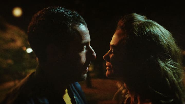 SPACEMAN. (L to R) Adam Sandler as Jakub and Carey Mulligan as Lenka in Spaceman. Cr. Courtesy of Netflix © 2023.