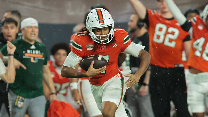 Oct 17, 2026; Miami Gardens, Florida, USA; Miami Hurricanes wide receiver Daylyn Upshaw (7) runs after a catch during the second quarter against the Florida State Seminoles at Hard Rock Stadium. Mandatory Credit: Sam Navarro-Imagn Images Oct 17, 2026; Miami Gardens, Florida, USA; Miami Hurricanes wide receiver Daylyn Upshaw (7) runs after a catch during the second quarter against the Florida State Seminoles at Hard Rock Stadium. Mandatory Credit: Sam Navarro-Imagn Images