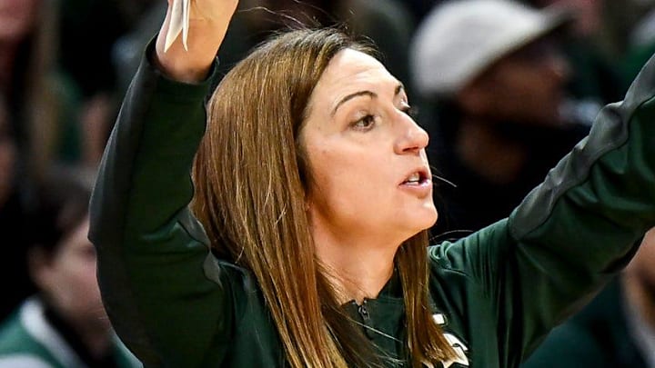 Michigan State's head coach Robyn Fralick signals to the team during the fourth quarter against Michigan on Sunday, Feb. 1, 2026, at the Breslin Center in East Lansing.