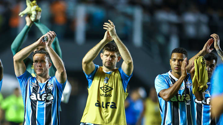 Kannemann e Arthur estão entre os ídolos do Grêmio Kannemann e Arthur estão entre os ídolos do Grêmio