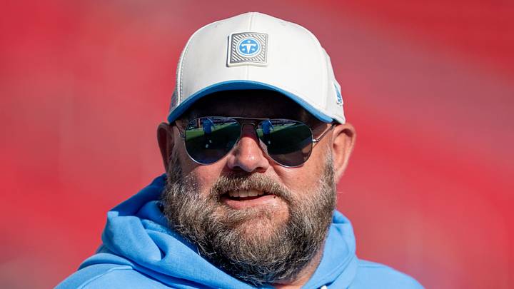 Tennessee Titans offensive coordinator Brian Daboll