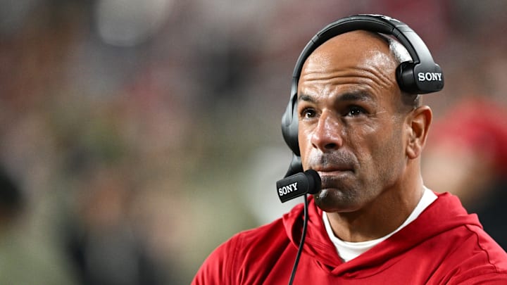 San Francisco 49ers defensive coordinator Robert Saleh San Francisco 49ers defensive coordinator Robert Saleh