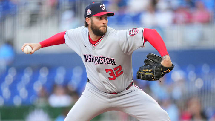 Apr 12, 2025; Miami, Florida, USA;  Washington Nationals pitcher Trevor Williams (32) pitches in the first inning against the Miami Marlins at loanDepot Park. 