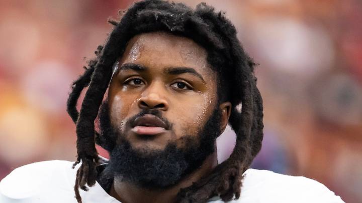 Washington Commanders defensive lineman Johnny Newton