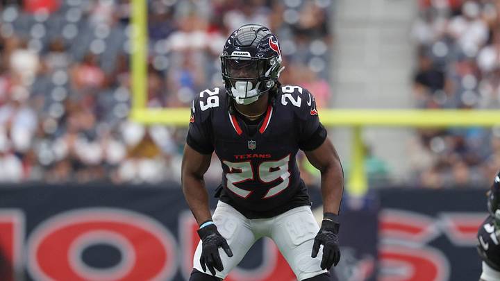 Aug 16, 2025; Houston, Texas, USA; Houston Texans safety M.J. Stewart (29) waits for a snap during the game against the Carolina Panthers at NRG Stadium. Mandatory Credit: Troy Taormina-Imagn Images Aug 16, 2025; Houston, Texas, USA; Houston Texans safety M.J. Stewart (29) waits for a snap during the game against the Carolina Panthers at NRG Stadium. Mandatory Credit: Troy Taormina-Imagn Images