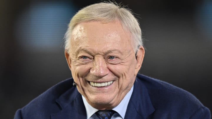 Dallas Cowboys owner Jerry Jones