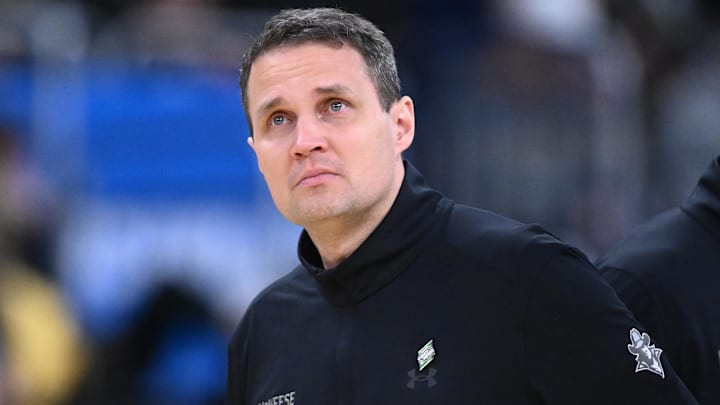 Mar 22, 2025; Providence, RI, USA; McNeese State Cowboys head coach Will Wade during the second half of a second round men’s NCAA Tournament game against the Purdue Boilermakers at Amica Mutual Pavilion. Mandatory Credit: Brian Fluharty-Imagn Images Mar 22, 2025; Providence, RI, USA; McNeese State Cowboys head coach Will Wade during the second half of a second round men’s NCAA Tournament game against the Purdue Boilermakers at Amica Mutual Pavilion. Mandatory Credit: Brian Fluharty-Imagn Images
