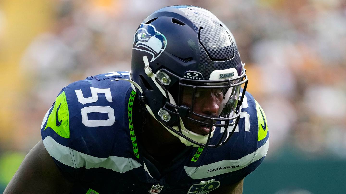 Promising Seahawks edge rusher plans to join Rams practice squad