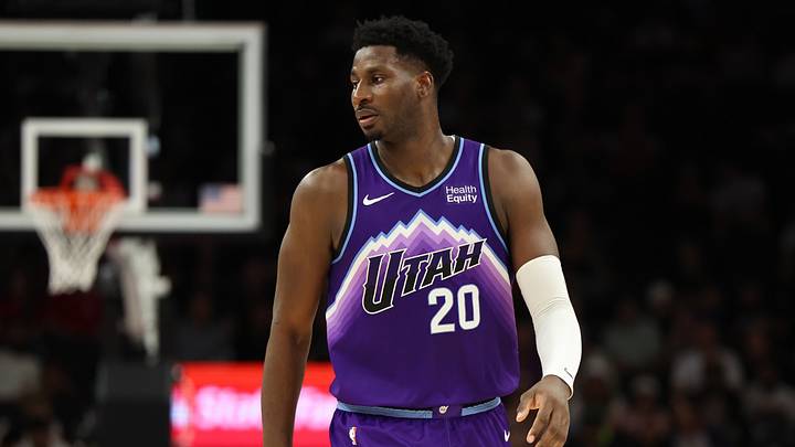 Oct 16, 2026; Phoenix, Arizona, USA; Utah Jazz forward/center Jaren Jackson Jr. (20) looks off the court against the Phoenix Suns in the first half at Mortgage Matchup Center. Mandatory Credit: Anna Carrington-Imagn Images Oct 16, 2026; Phoenix, Arizona, USA; Utah Jazz forward/center Jaren Jackson Jr. (20) looks off the court against the Phoenix Suns in the first half at Mortgage Matchup Center. Mandatory Credit: Anna Carrington-Imagn Images