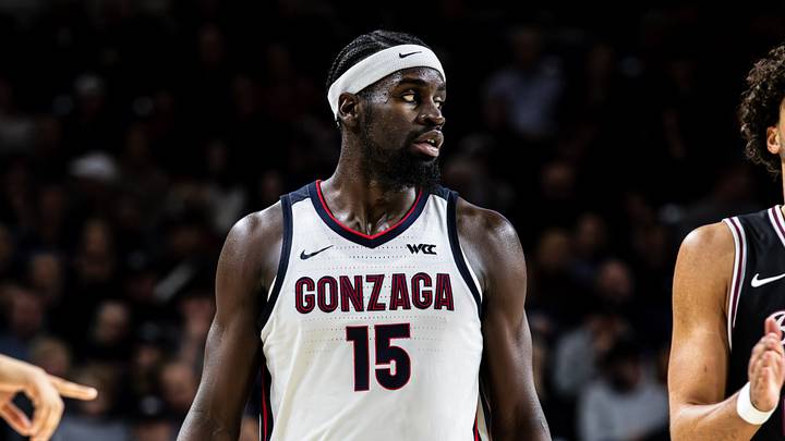 Gonzaga Bulldogs forward Graham Ike (15). Gonzaga Bulldogs forward Graham Ike (15).