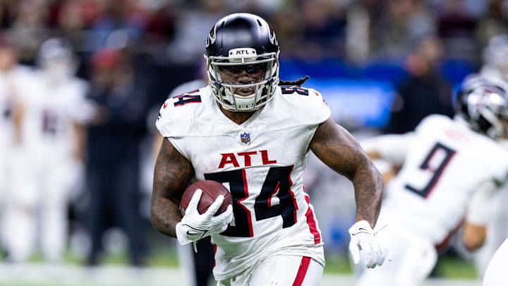 Jan 7, 2024; New Orleans, Louisiana, USA;  Atlanta Falcons running back Cordarrelle Patterson (84) run in the open field against the New Orleans Saints during the second half at Caesars Superdome. Mandatory Credit: Stephen Lew-Imagn Images